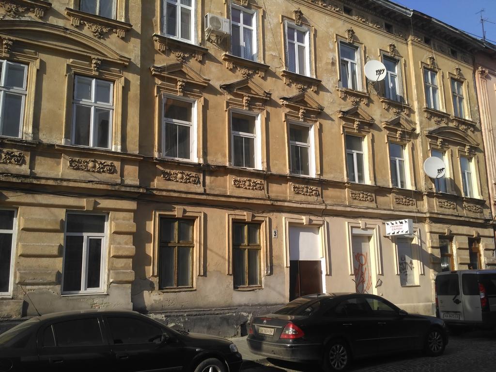 Apartment At Lyulki Lviv Exterior photo
